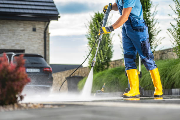 Fence Pressure Washing in West Hollywood, CA